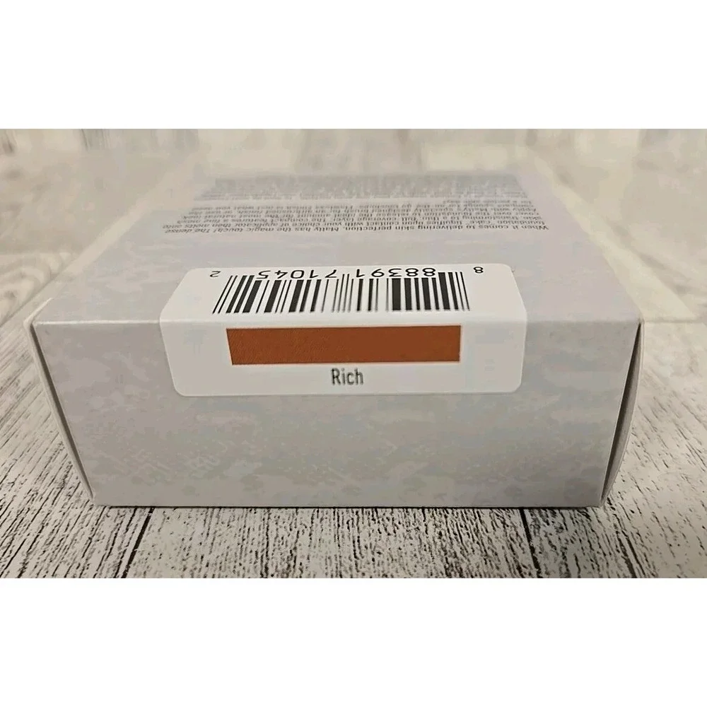 Mally Foundation Color Rich 6204C Flawless Finish Transforming Effect Cushion